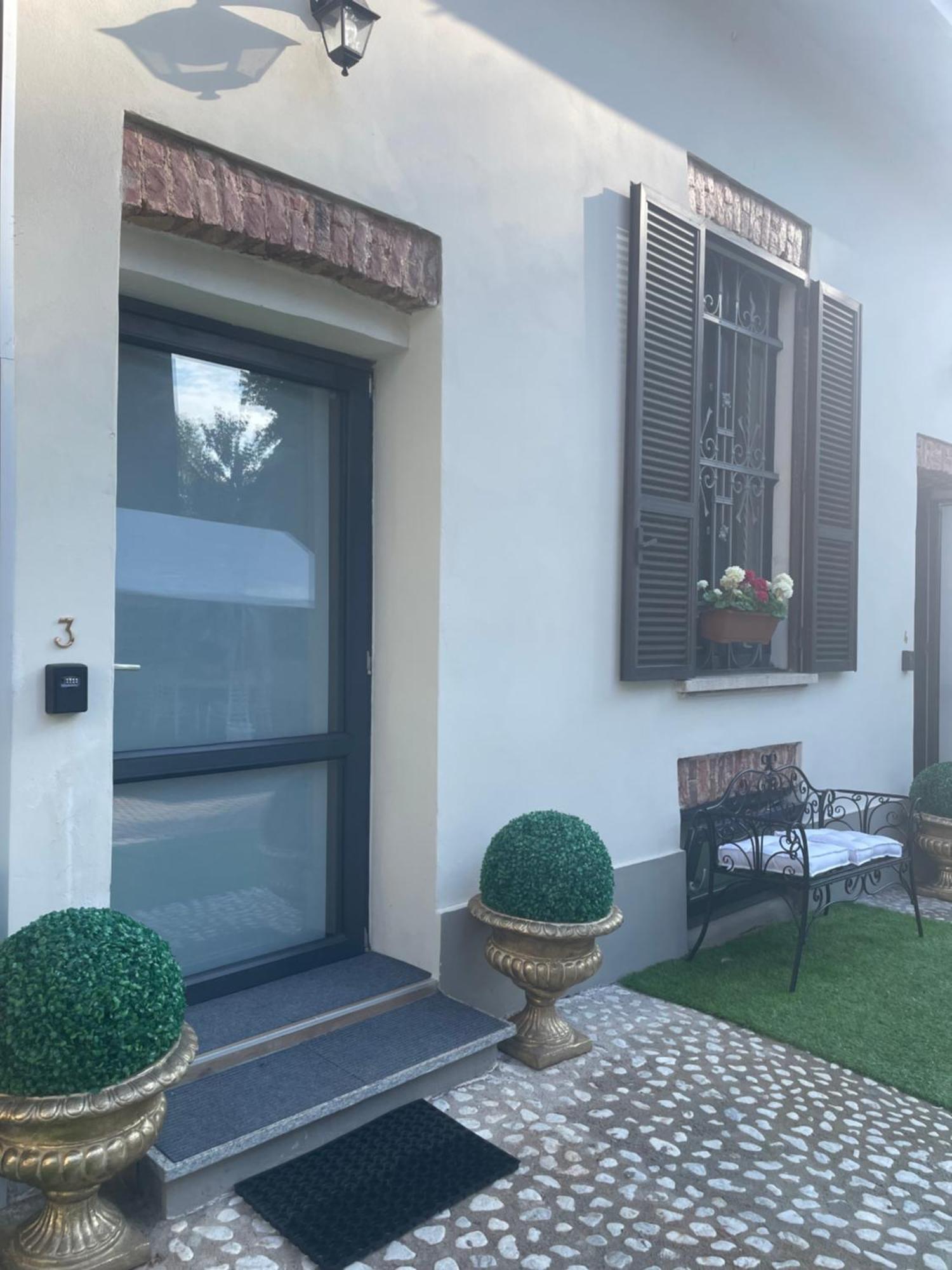 Villa Simona Malpensa Gallarate Exterior foto